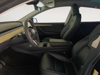 Tesla Model Y RWD