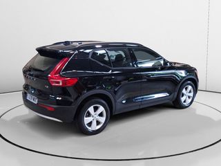 Volvo XC40 Essential 2WD
