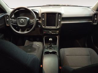 Volvo XC40 Essential 2WD
