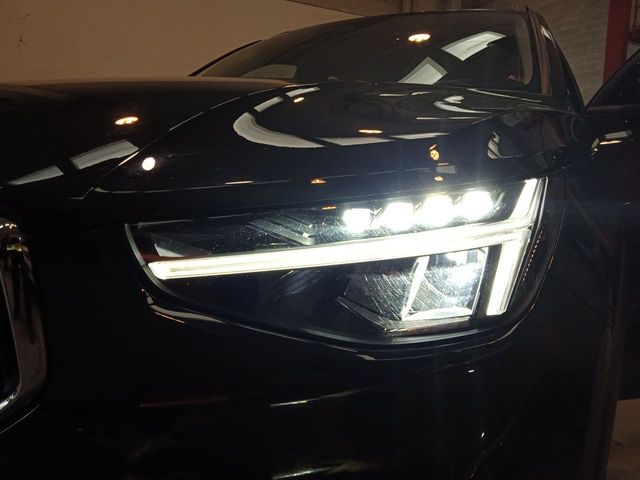 Volvo XC40 Essential 2WD