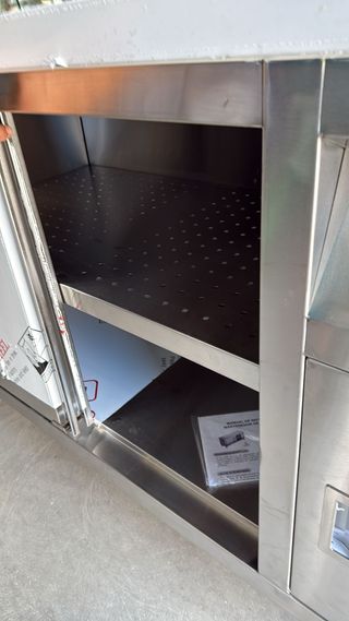 Mesa de trabajo caliente 2 puertas