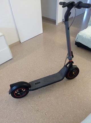 Patinete Eléctrico Cecotec Bongo