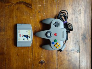 Nintendo 64 Grigio Completo di Controller