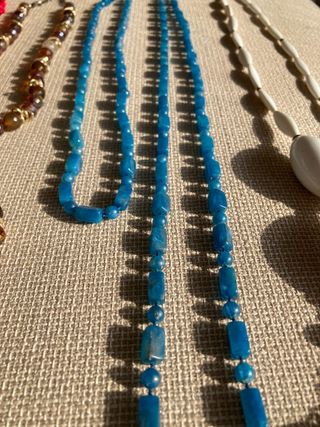 Lote 6 collares y 1 pulsera bisutería