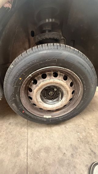 Neumáticos 245/45 R17