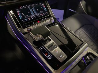 Audi Q8 RSQ8 Performance 