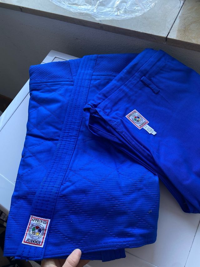 Judogui Daedo Azul IJF Talla 165