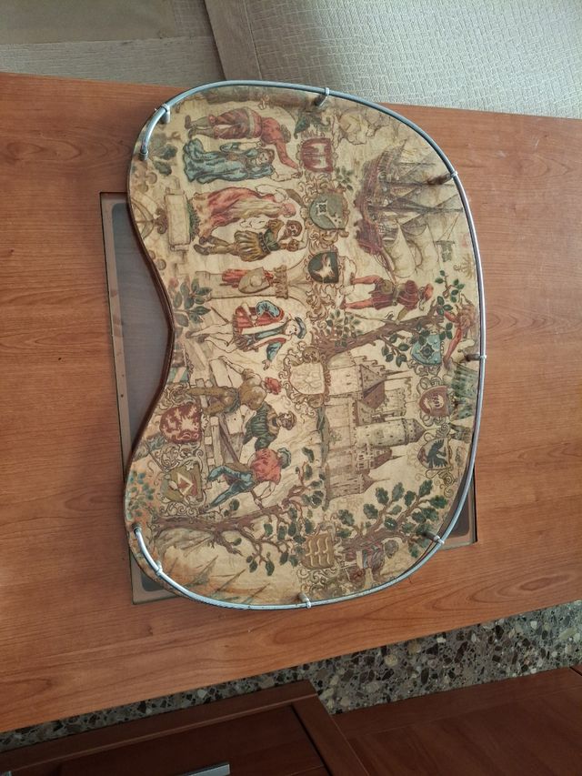 Bandeja antigua decorada