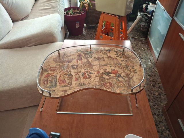 Bandeja antigua decorada