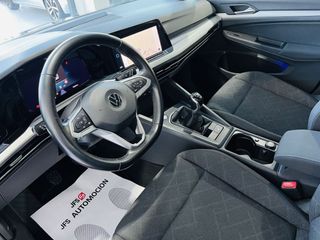 Volkswagen Golf 8 2.0 TDI 115 CV 