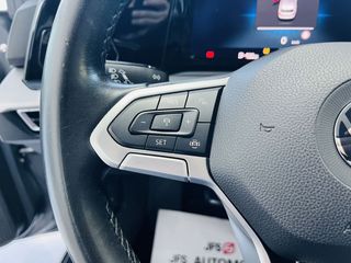 Volkswagen Golf 8 2.0 TDI 115 CV 