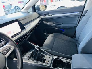 Volkswagen Golf 8 2.0 TDI 115 CV 