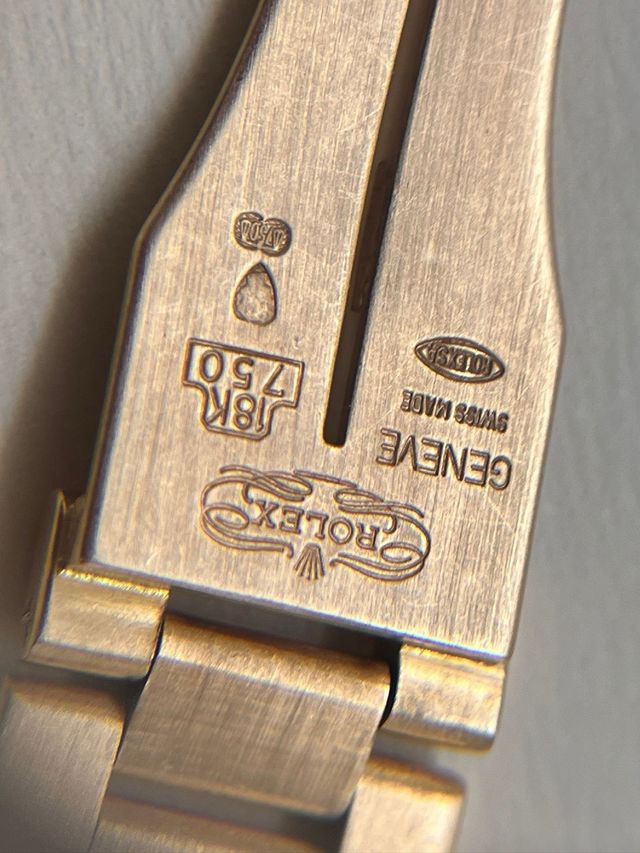 Rolex Oysterquartz Day-Date 19018 Oro