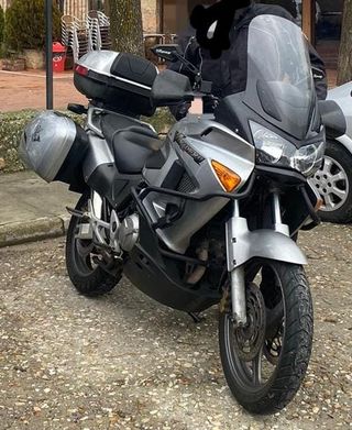 Honda Varadero 1000cc - 2005