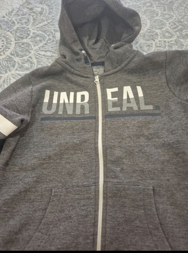Chaqueta deportiva UNREAL niño gris