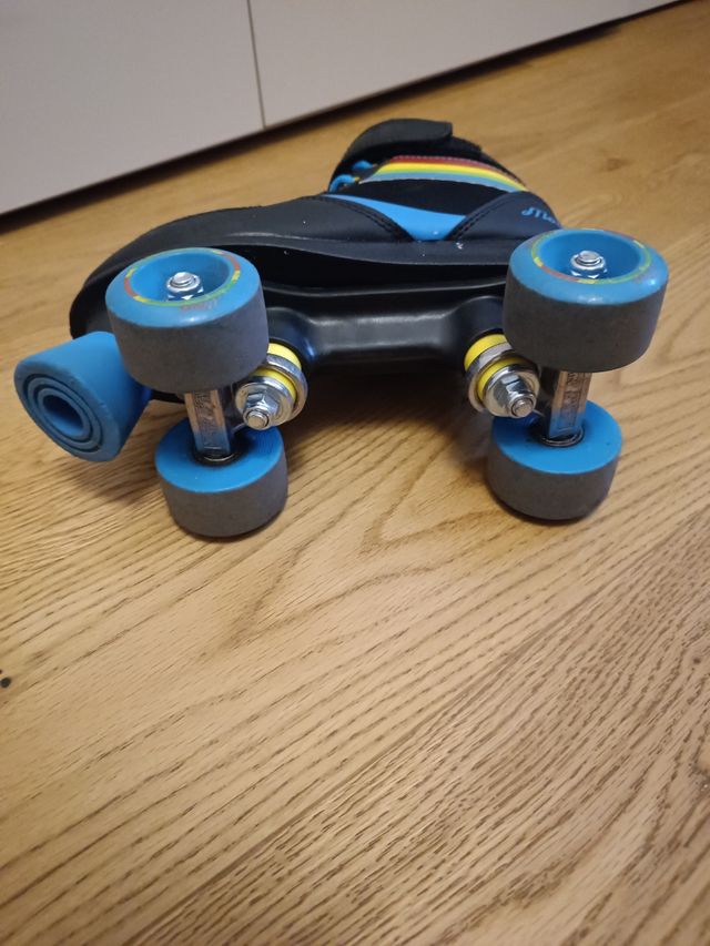 Pattini quad arcobaleno, taglia 33-34