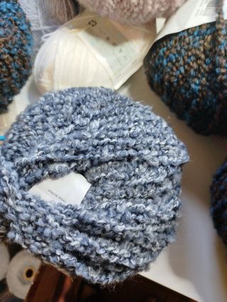 Ovillos Katia Mousse