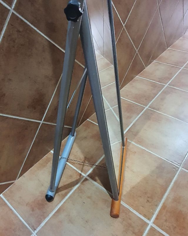 Espejo de pie , Habitación