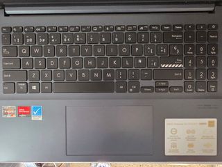 Asus Vivobook Pro 15 OLED - PANTALLA ROTA
