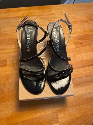 Sandalias de tacón bloom&you negras