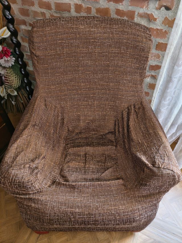 Poltrona elettrica rossa in pelle nuova mai usata