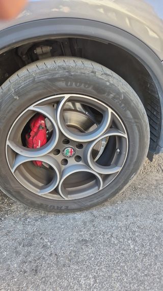 Alfa Romeo Stelvio 2020