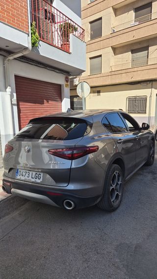 Alfa Romeo Stelvio 2020