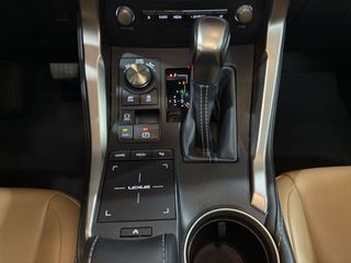 Lexus NX 2.5 300h F Sport Panorámico