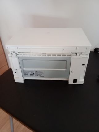 Impresora HP LaserJet Pro MFP M130 