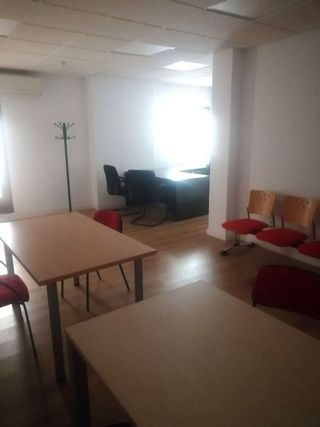 Oficina en alquiler en Centro en Cáceres