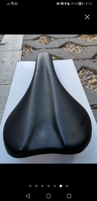 Sillín de bicicleta negro