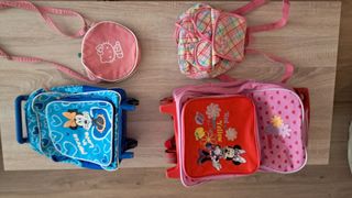 Mochilas y bolsos para niña