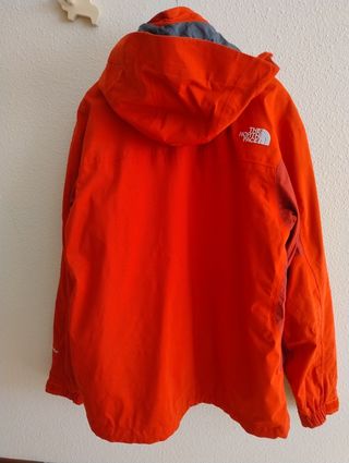 Cazadora The North Face Roja