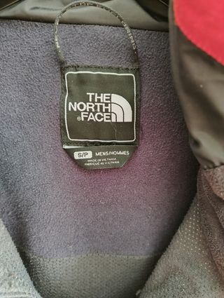 Cazadora The North Face Roja