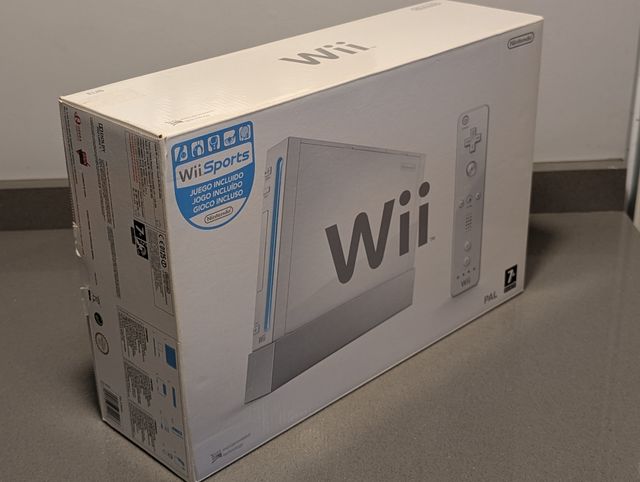 Nintendo Wii Blanca con Wii Sports (A ESTRENAR)