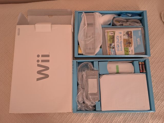 Nintendo Wii Blanca con Wii Sports (A ESTRENAR)