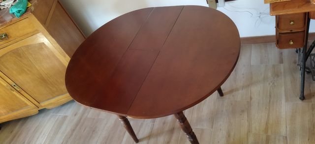 Mesa camilla redonda de madera