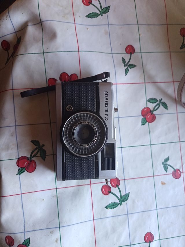 Cámara Olympus Trip 35 Plata/Negro