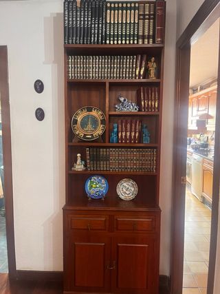Mueble de madera