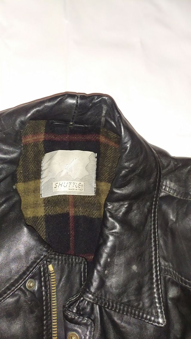 Giacca in pelle vintage nera