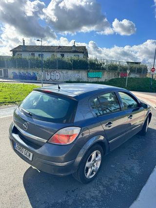 Opel Astra 2008