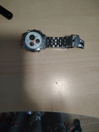 Reloj Lotus Hombre Pulsera Plata y Blanco