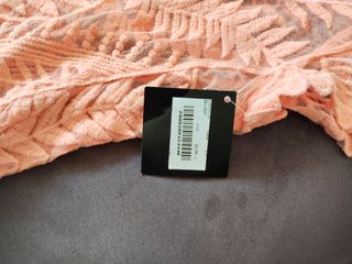 Blusa de encaje coral