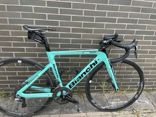 Bicicleta Bianchi Aria dura ace 11v di2
Talla  S