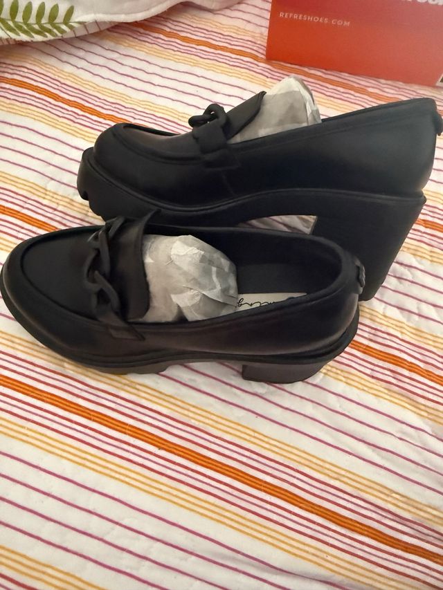 Zapatos de plataforma negros para mujer