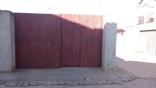 Puerta de hierro para nave industrial
