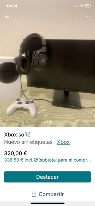 Xbox One con controller e cuffie