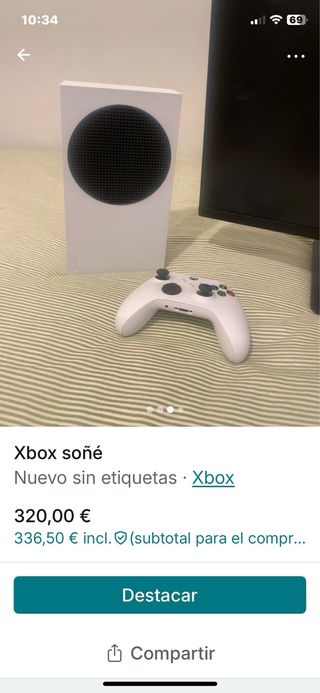 Xbox One con controller e cuffie