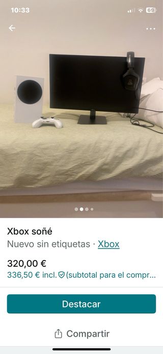 Xbox One con controller e cuffie