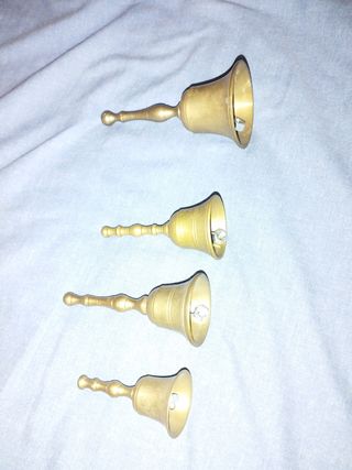 Set di 4 campane in bronzo